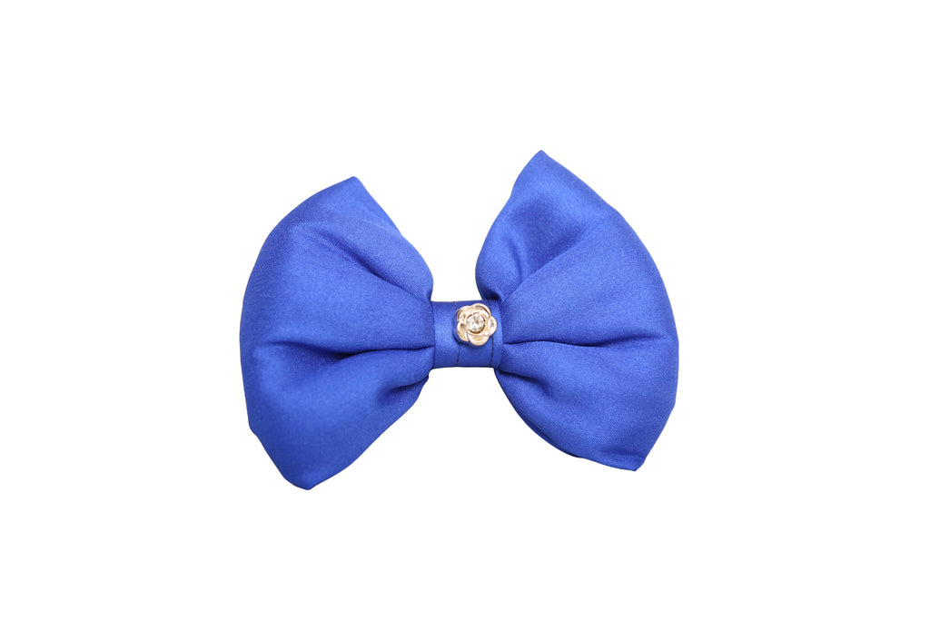 The Royal Sapphire Crest Bow