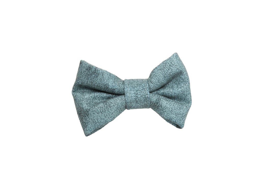 The Azure Majestic Bow