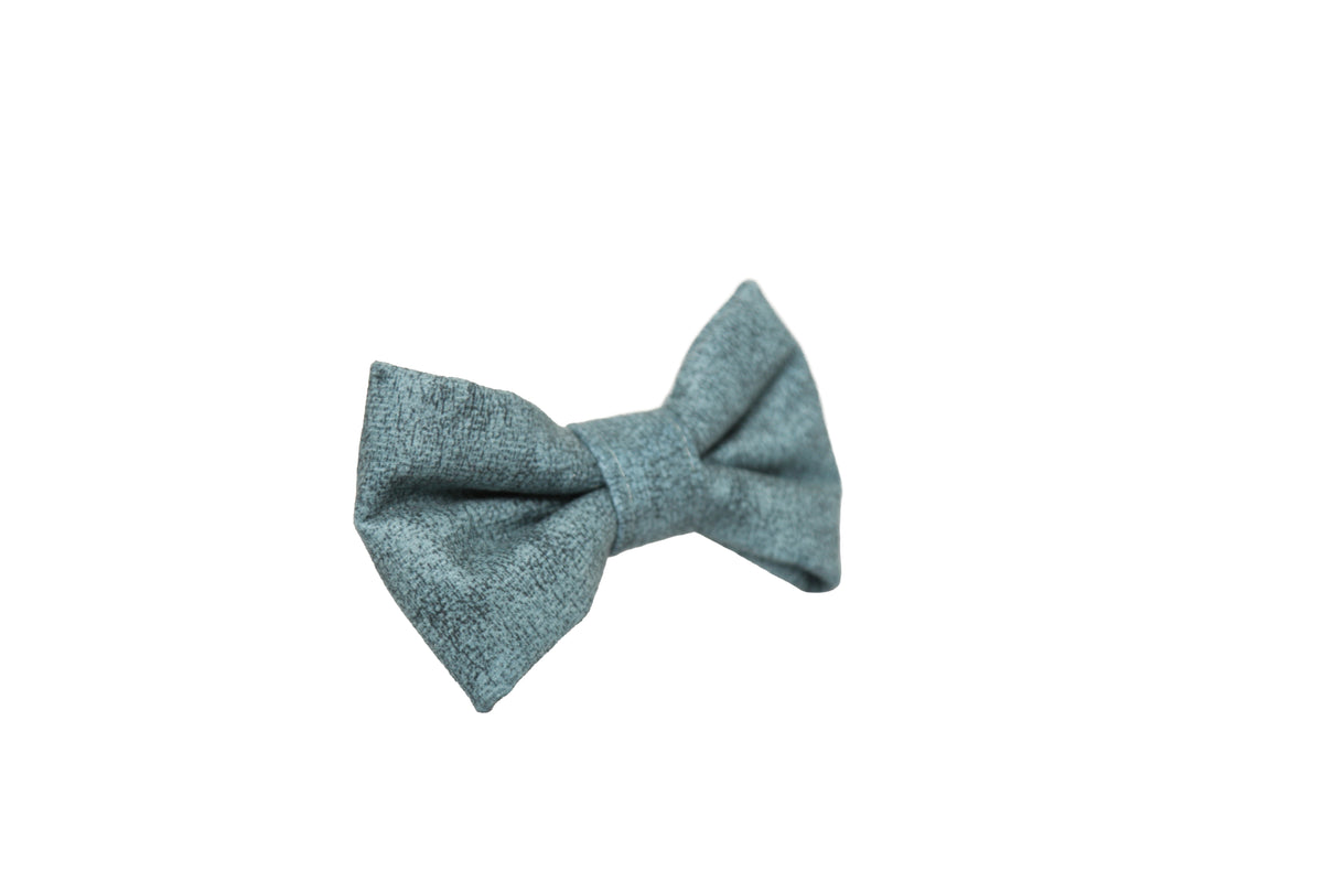 The Azure Majestic Bow
