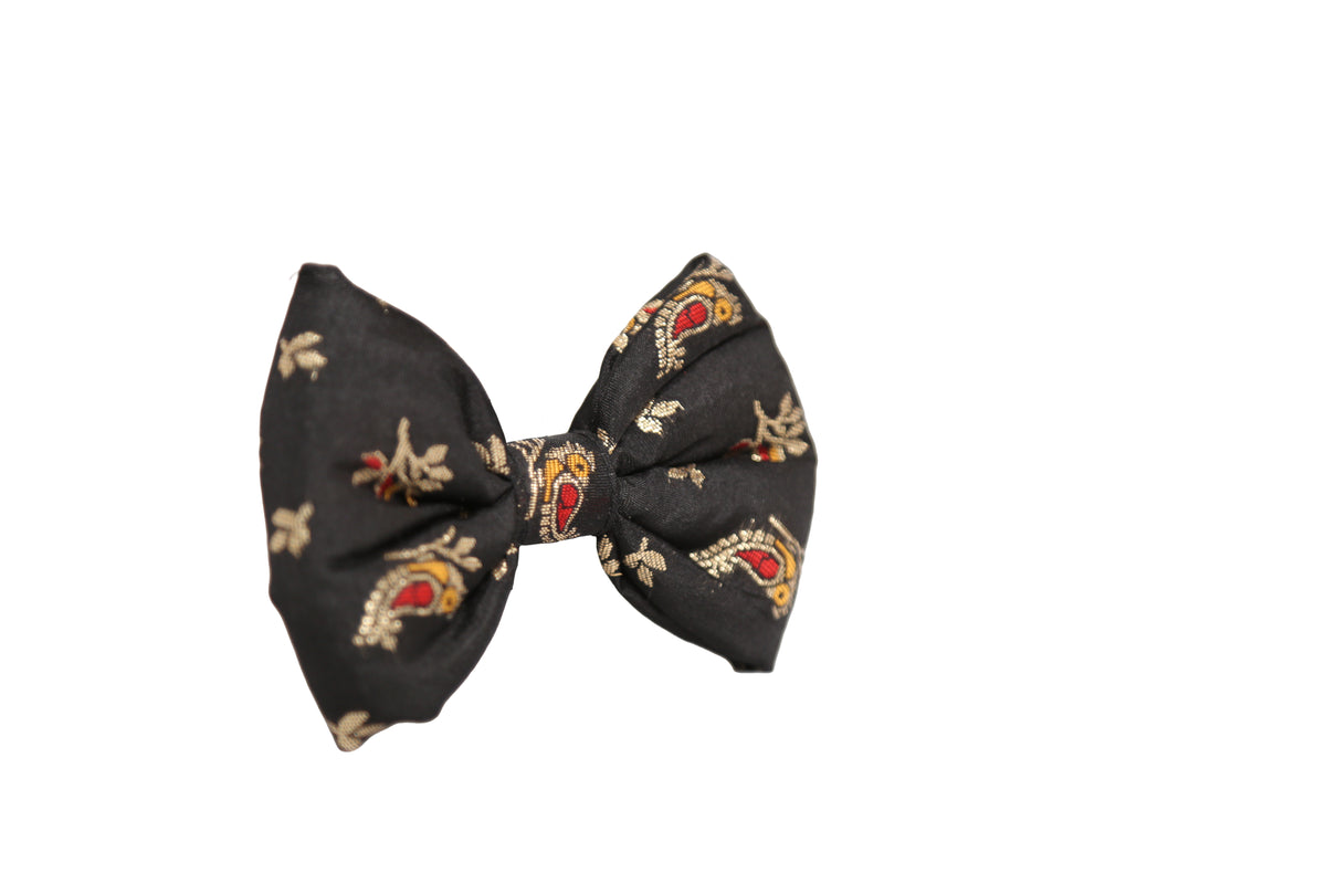The Onyx Meridian Bow
